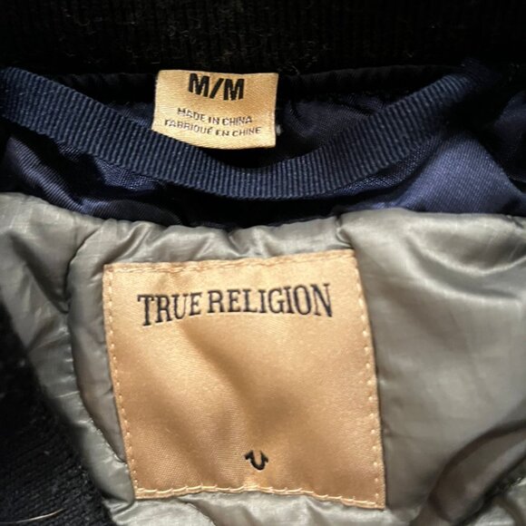 True Religion Men’s Bomber Jacket Medium Navy Blue Quilted Flight MA-1 Style - Picture 2 of 5